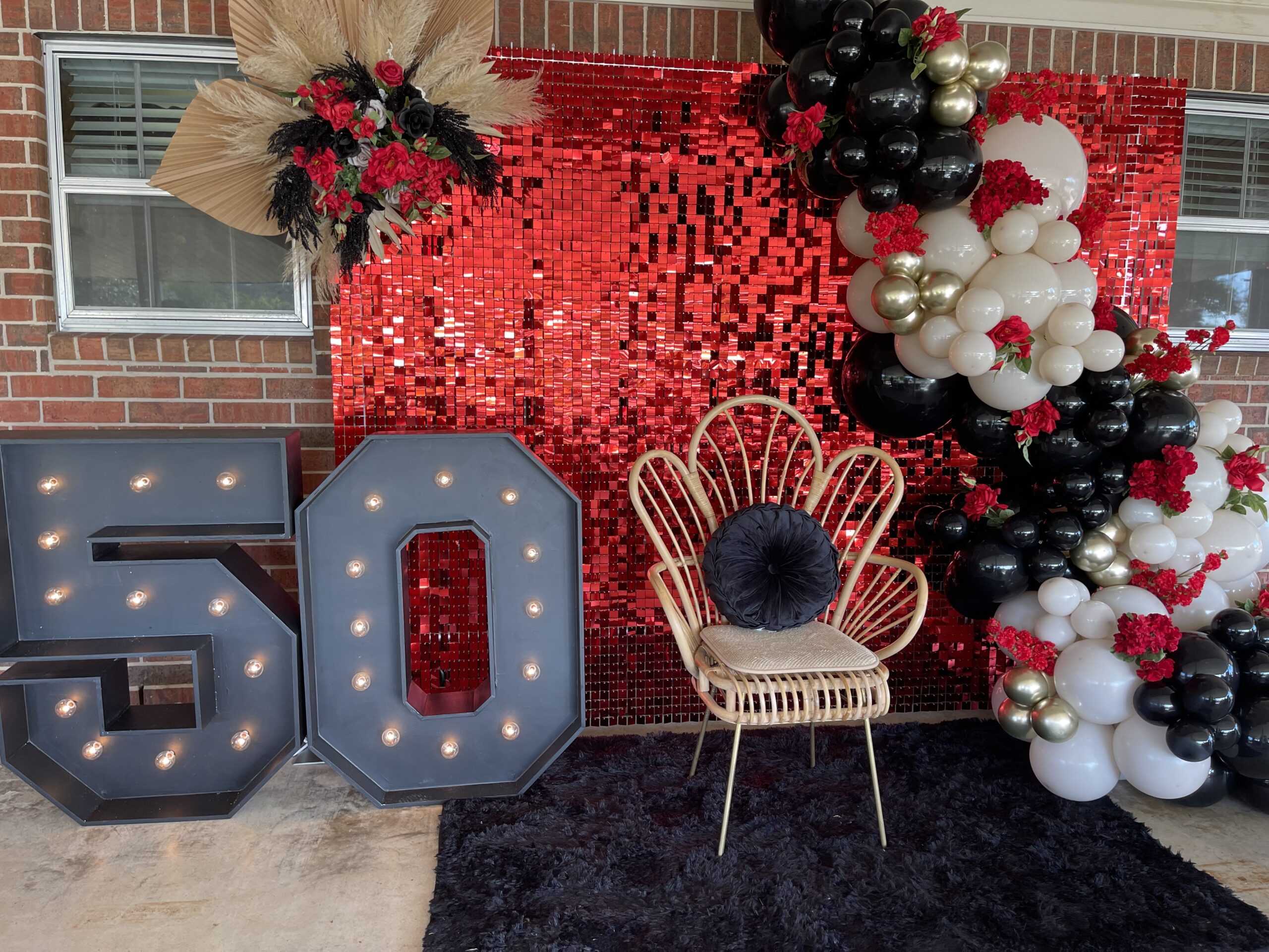 Decor - Image 2